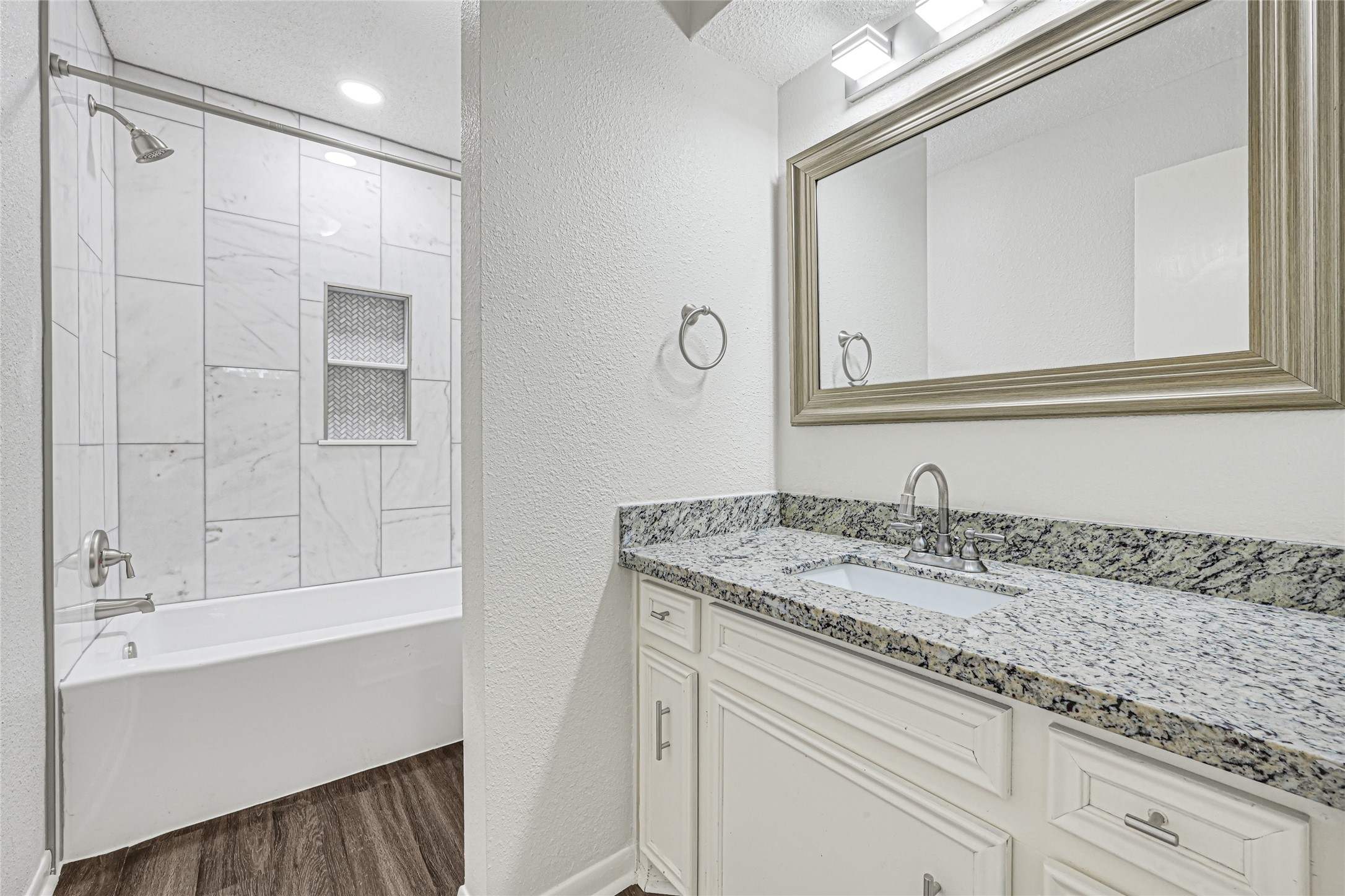 2314 Bright Meadows Drive Property Photo 14