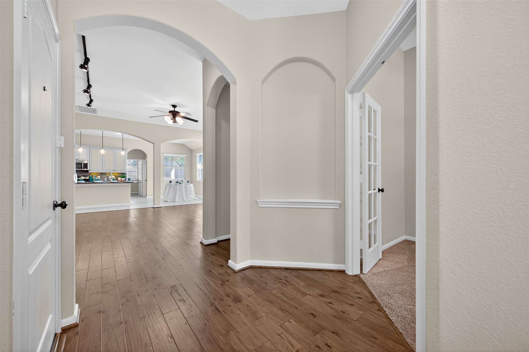 146 Kinnerly Peak Place Property Photo 8
