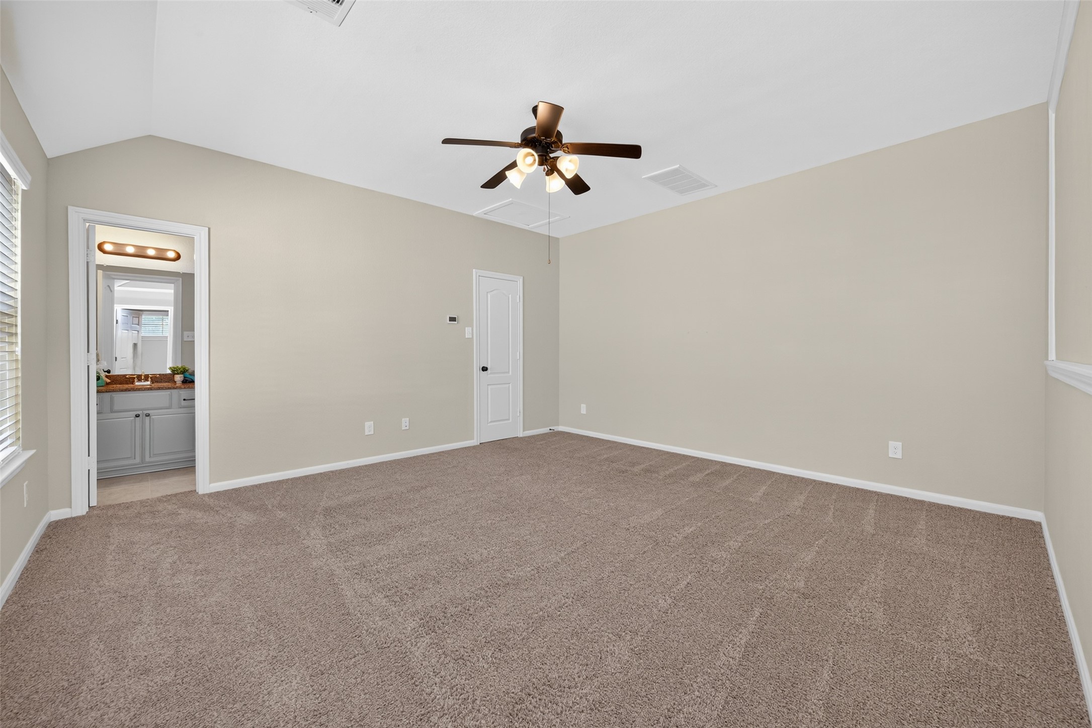 146 Kinnerly Peak Place Property Photo 29
