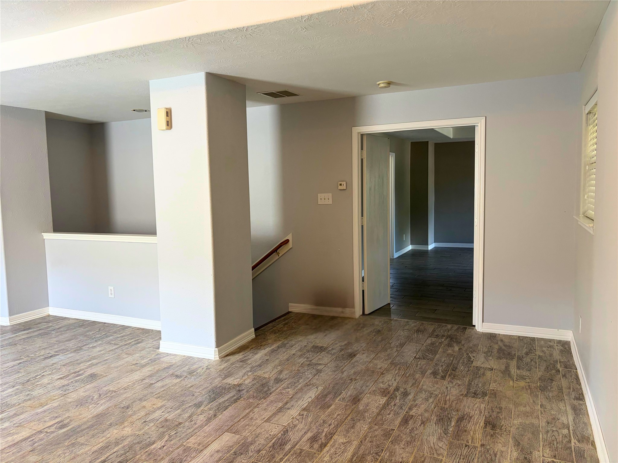 18303 Sea Branch Drive Property Photo 8