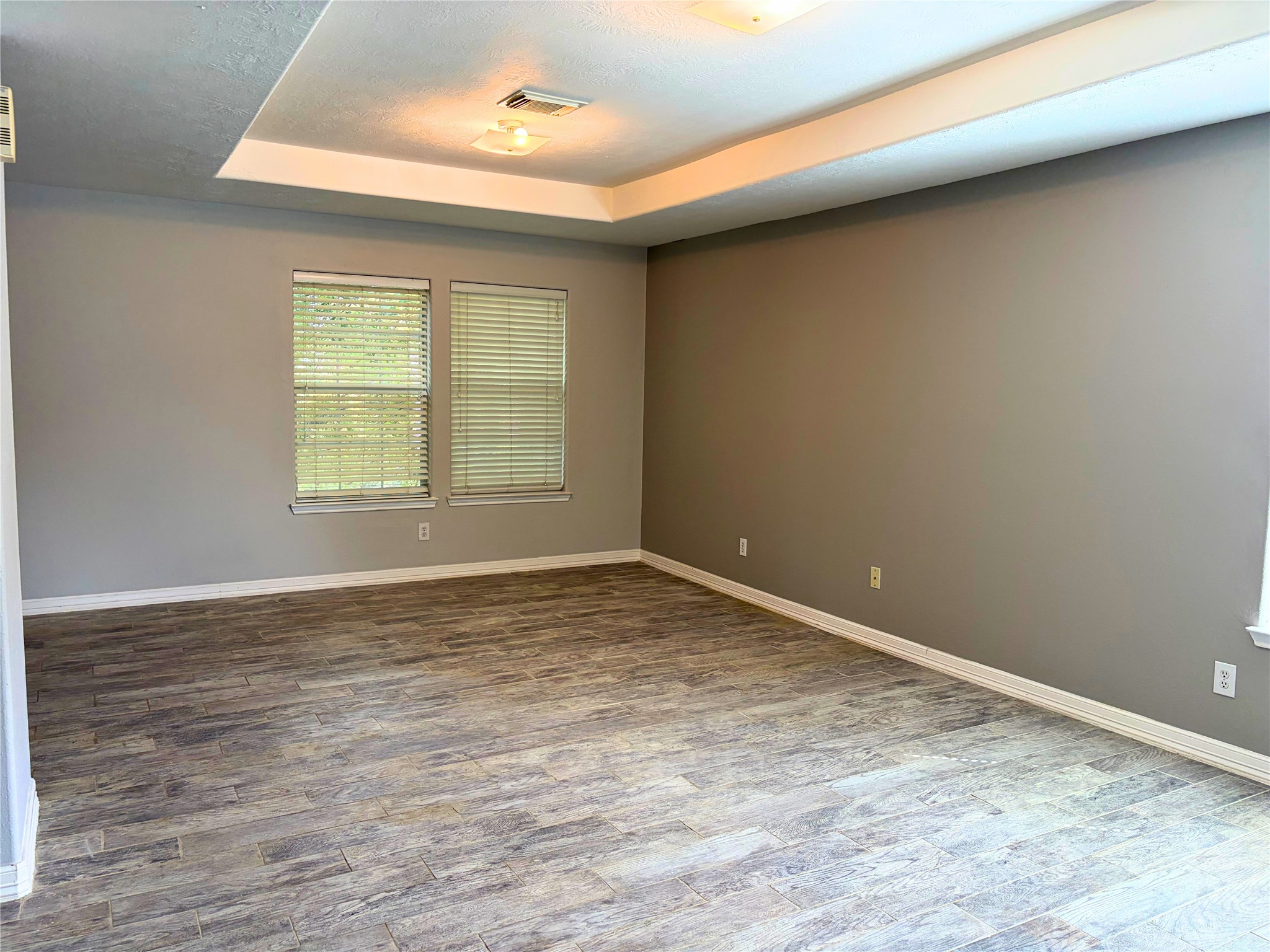 18303 Sea Branch Drive Property Photo 9