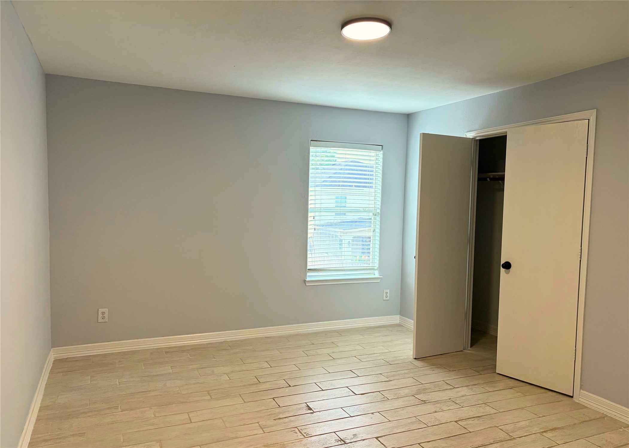 18303 Sea Branch Drive Property Photo 15