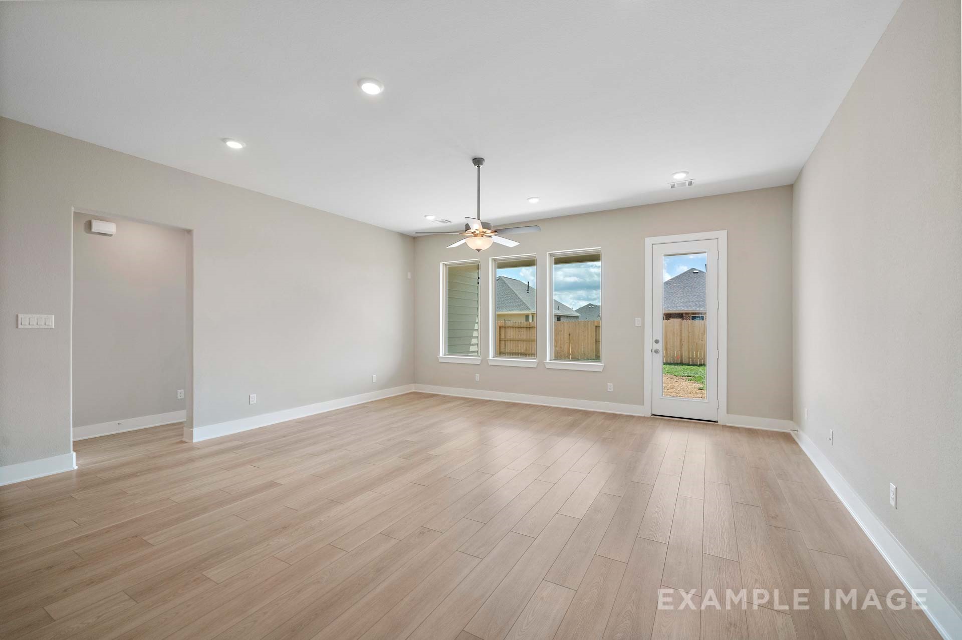 13609 Fairway Arbor Drive Property Photo 4