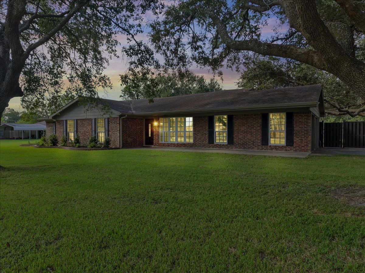 10624 N Morningview Property Photo 2