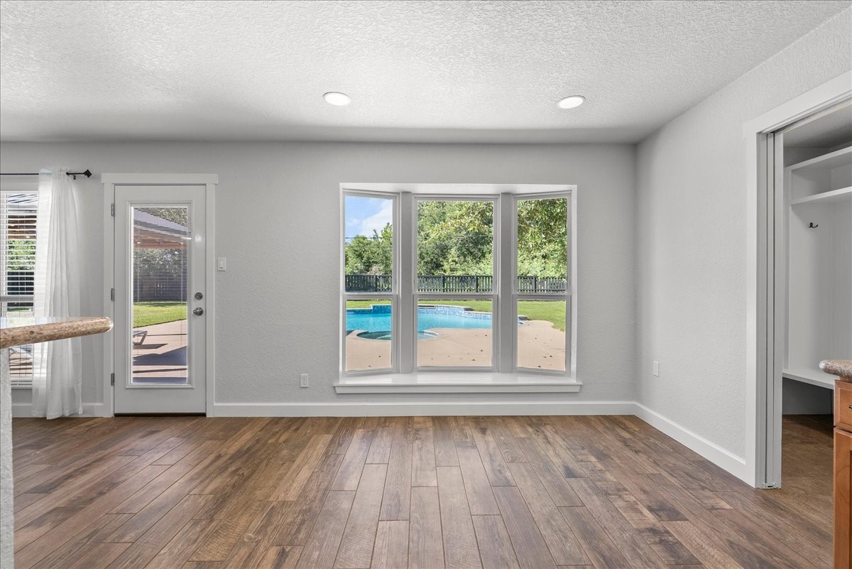 10624 N Morningview Property Photo 7