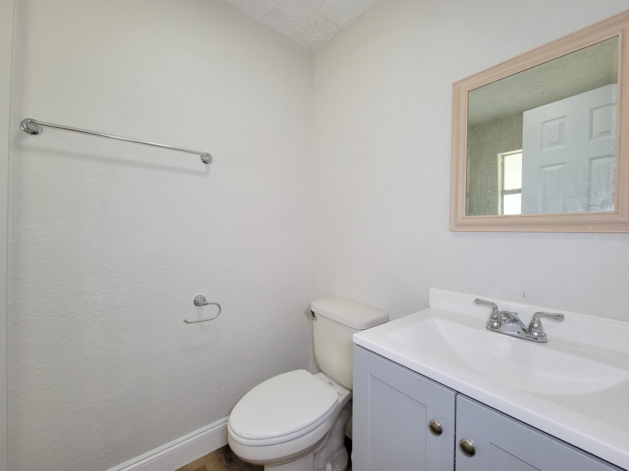 711 Avenue A 2 Property Photo 20