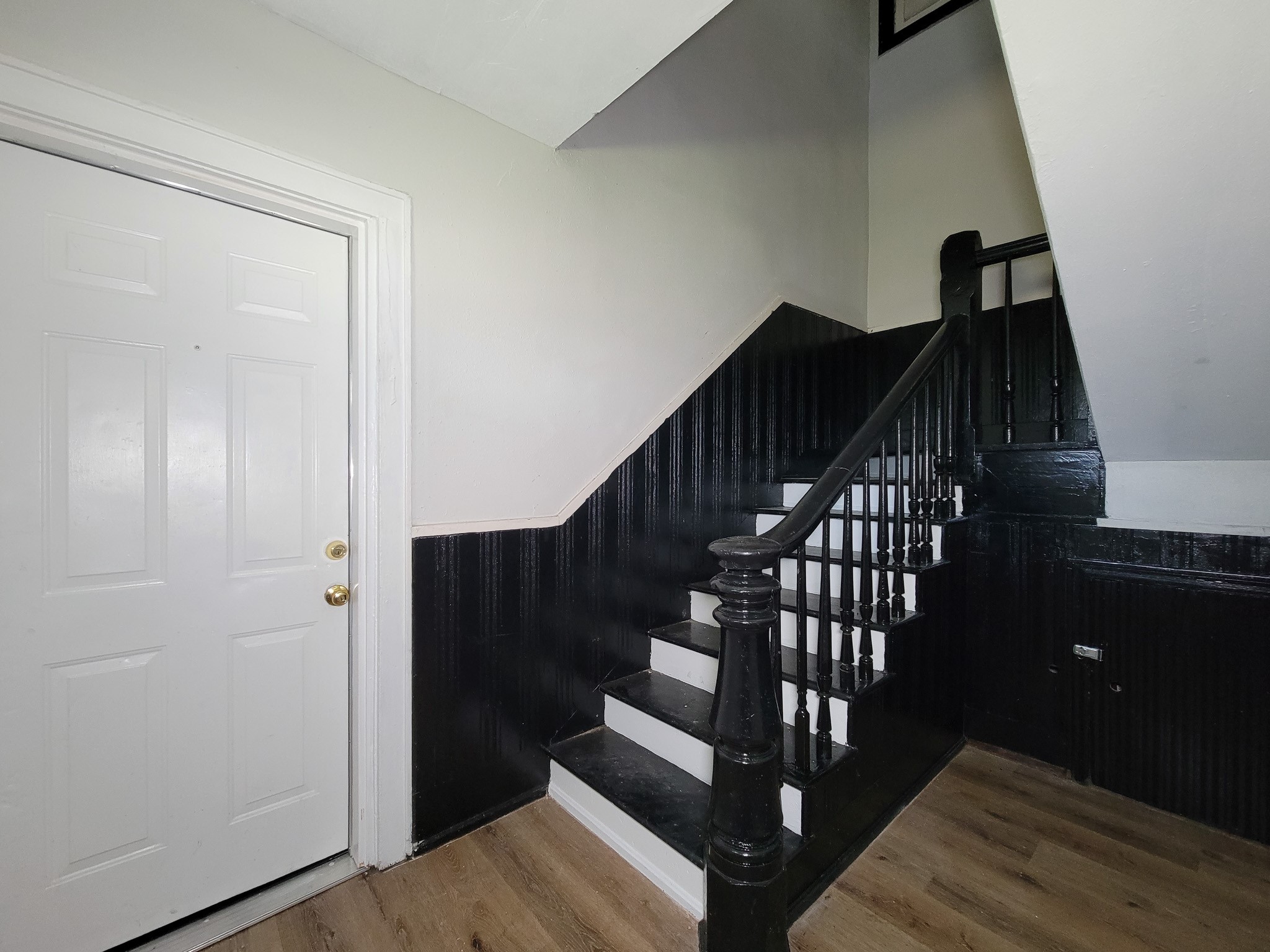 711 Avenue A 2 Property Photo 23