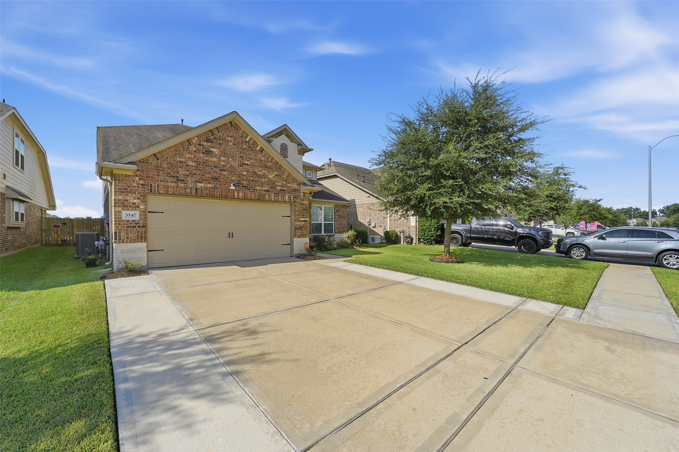 3547 Sunlight Springs Street Property Photo 5