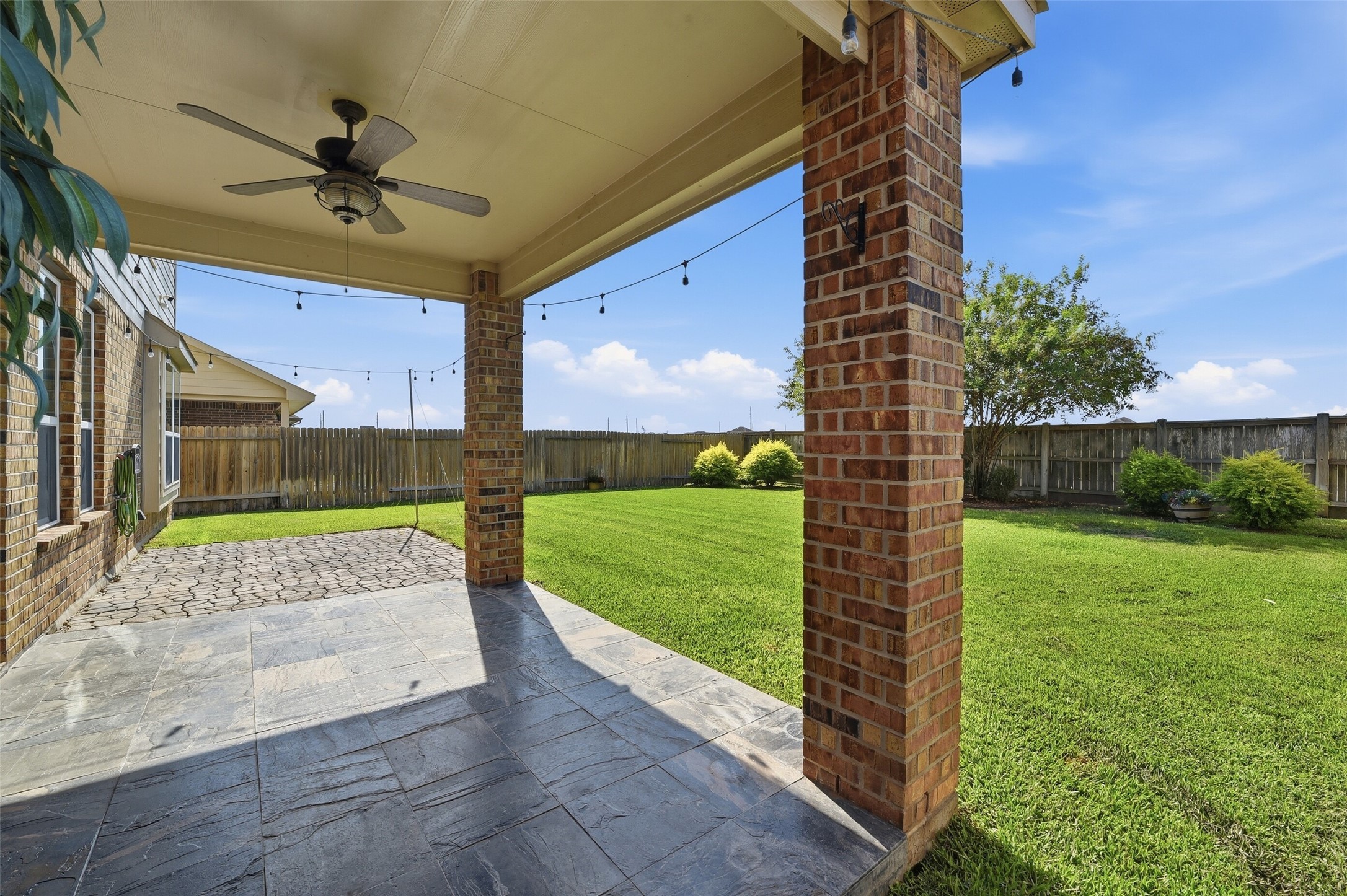 3547 Sunlight Springs Street Property Photo 29