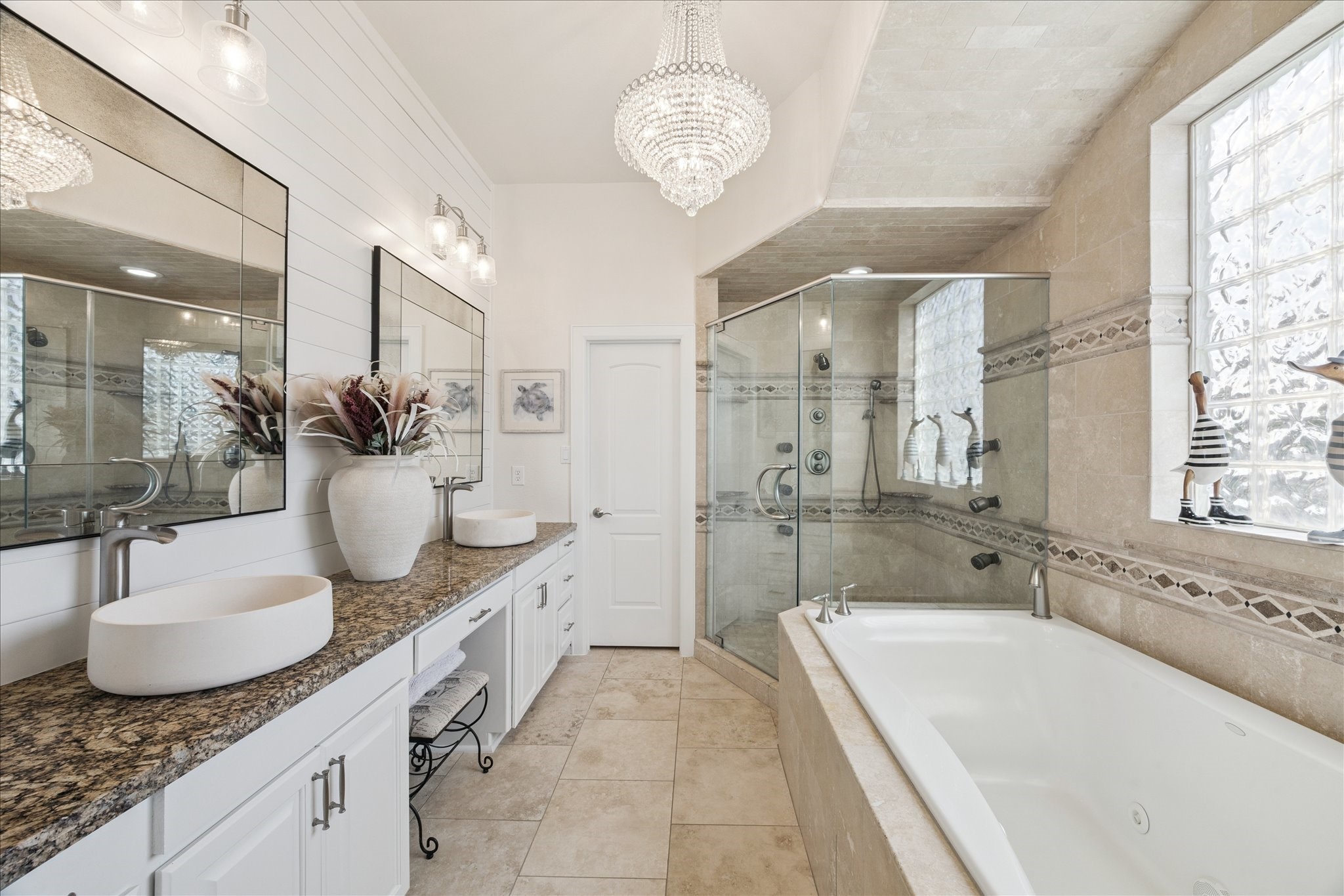 241 Tamana Drive Property Photo 17