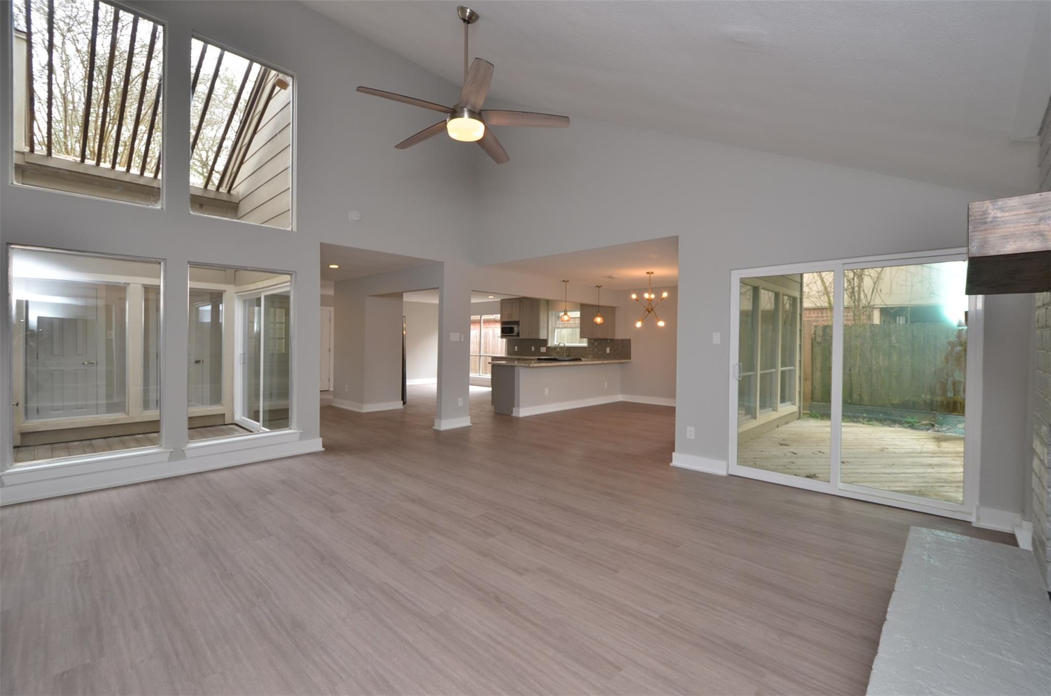 4603 Sylvan Glen Drive Property Photo 7