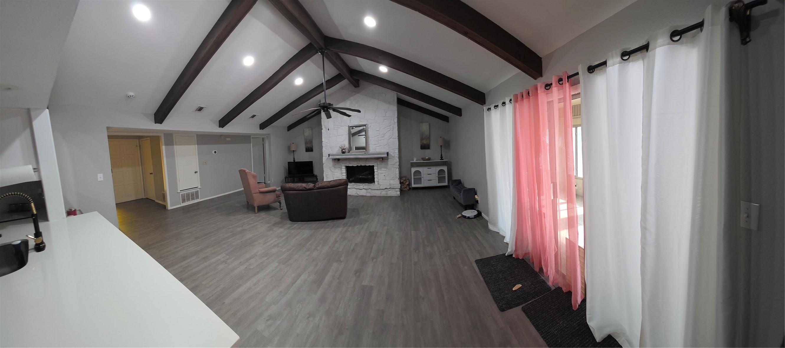 6515 Mission Hills Drive Property Photo 2