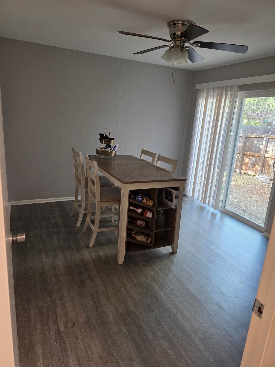 6515 Mission Hills Drive Property Photo 6