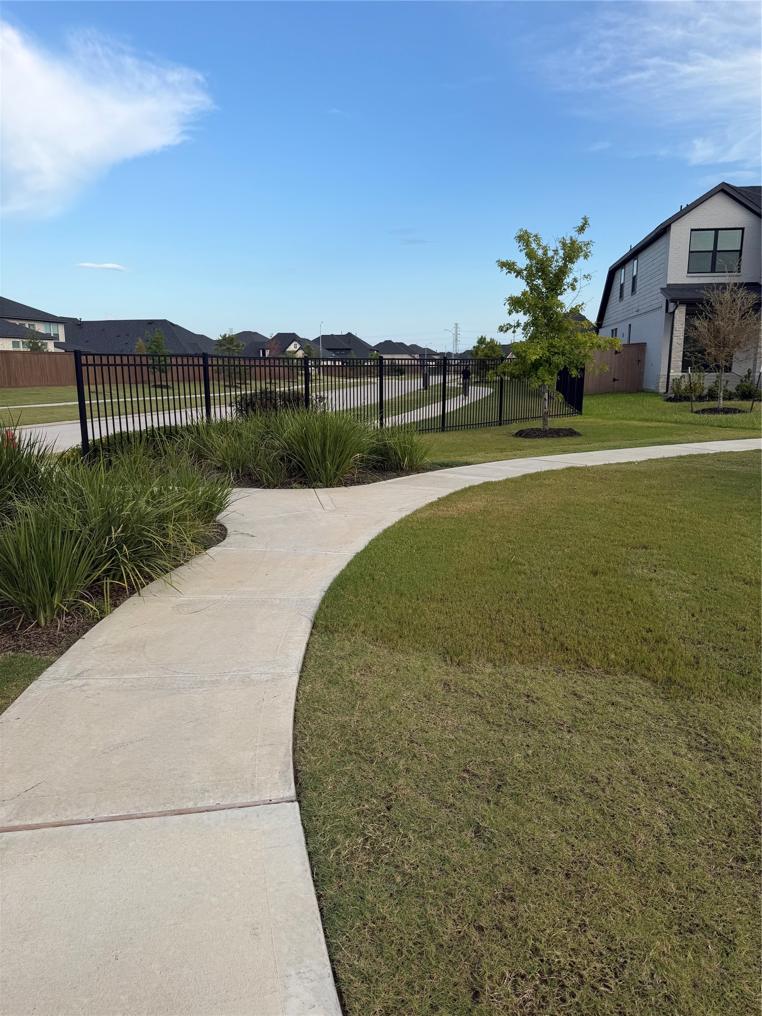 25302 Rothesay Lane Property Photo 5
