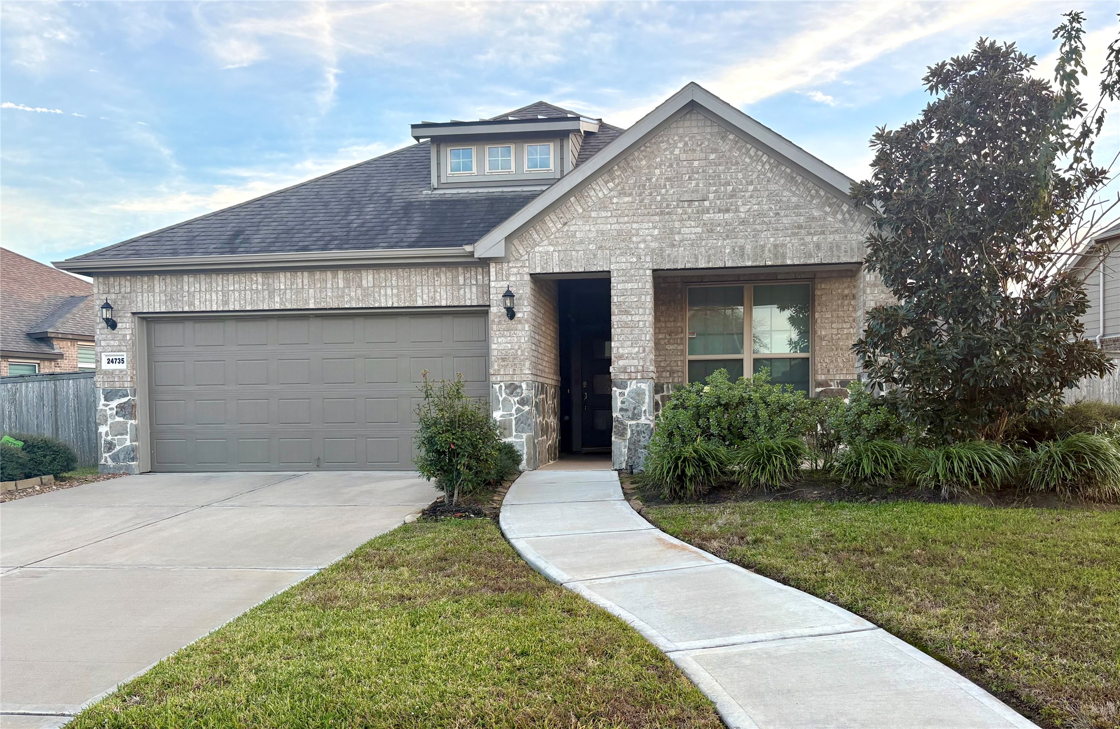 24735 Twilight Hollow Lane Property Photo 1
