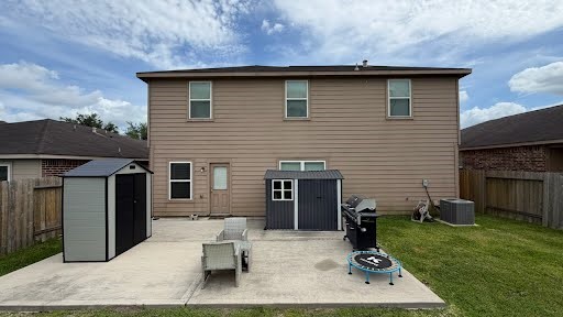 2023 Heath Ridge Lane Property Photo 8