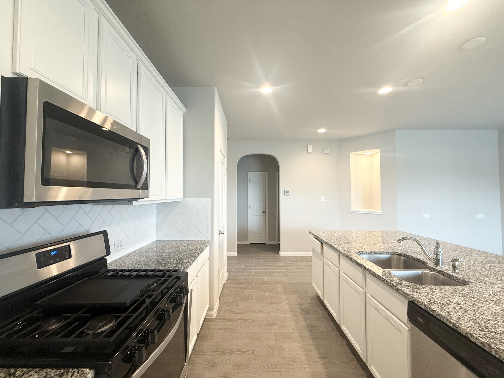 24423 Tesino River Circle Property Photo 4