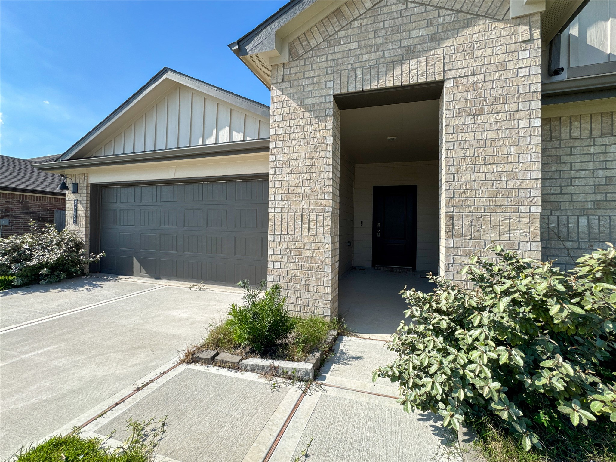 8706 Marlow Drive Property Photo 4