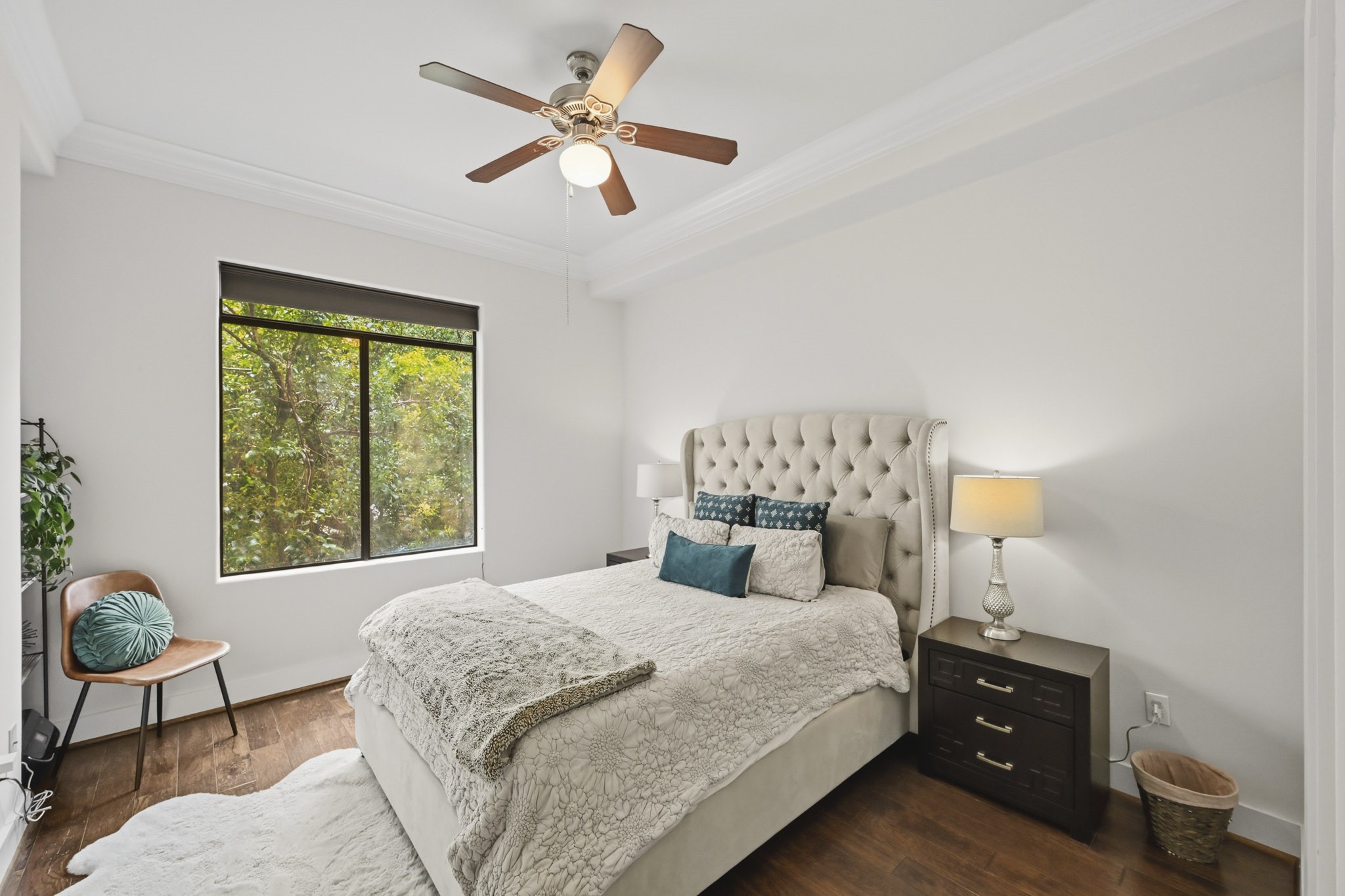 510 Lovett Boulevard 301 Property Photo 12