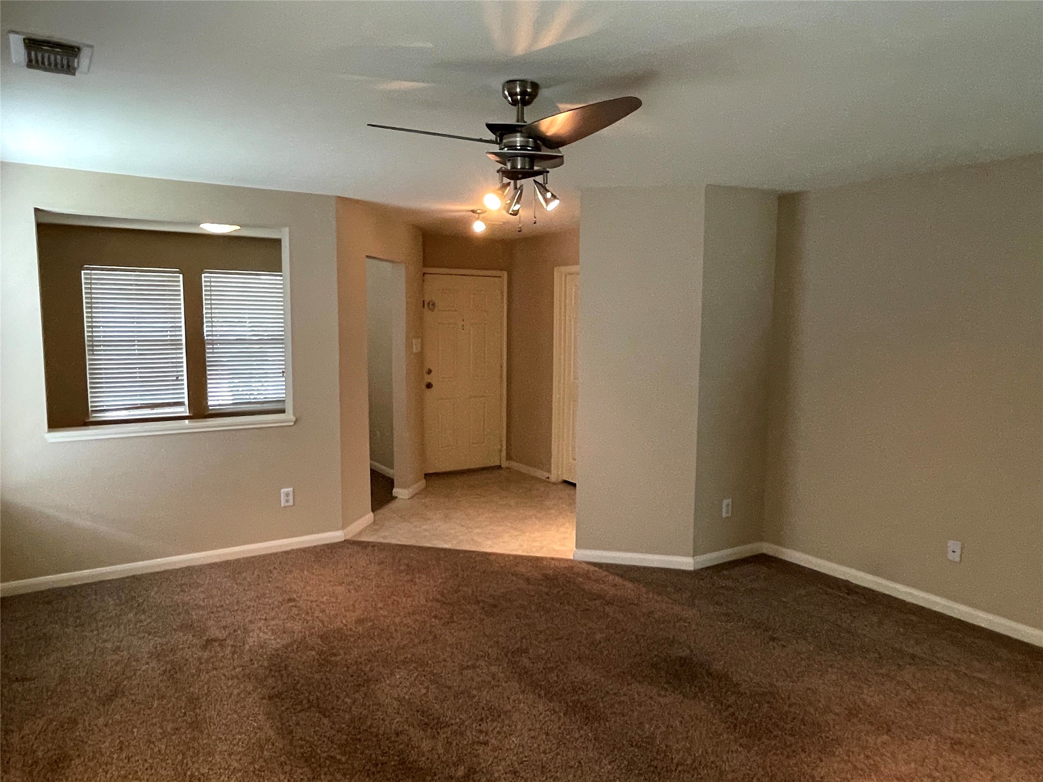 29618 Evergreen Hills Drive Property Photo 6