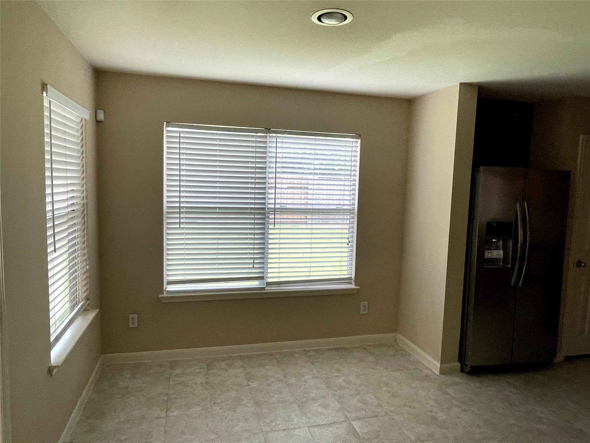 29618 Evergreen Hills Drive Property Photo 7