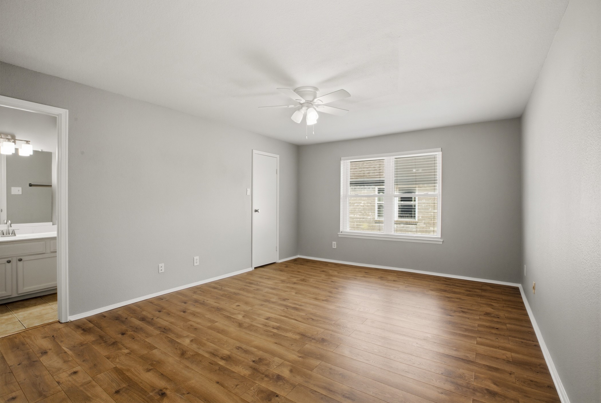 7719 Cambridge Street 7719 Property Photo 14