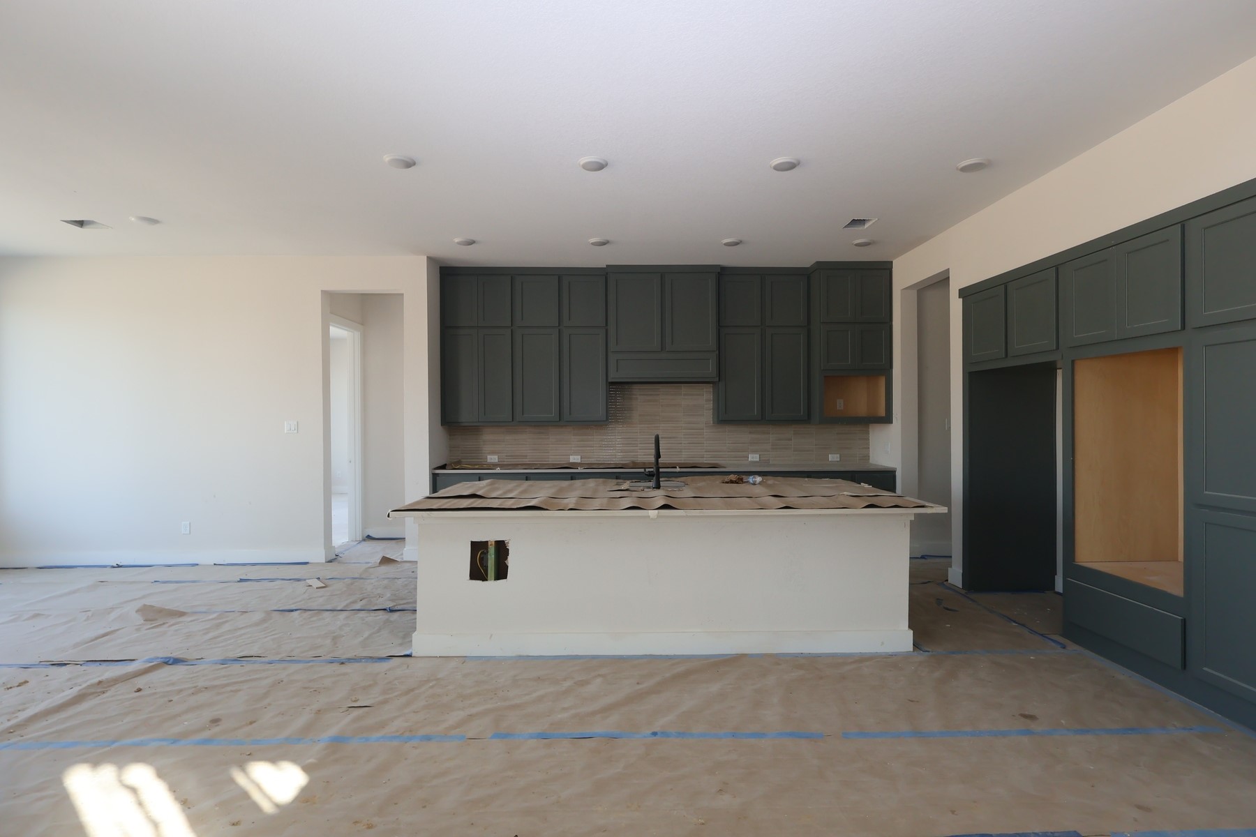 28030 Pebble Park Drive Property Photo 4