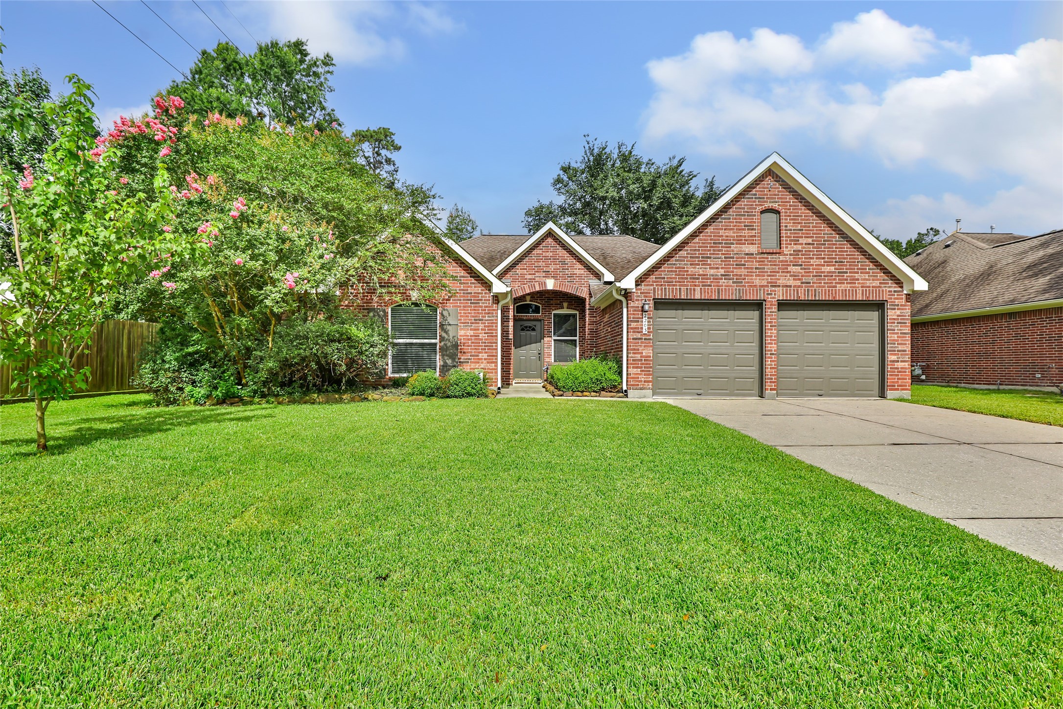 2203 Blossom Creek Drive Property Photo 1