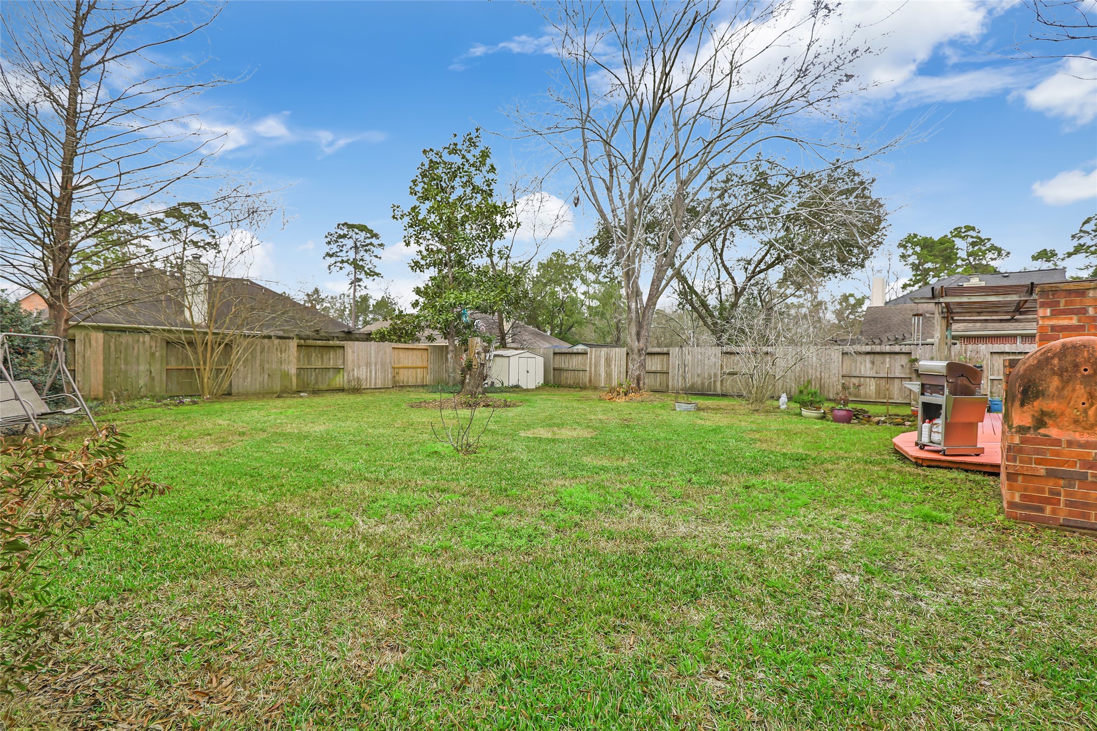 2203 Blossom Creek Drive Property Photo 17