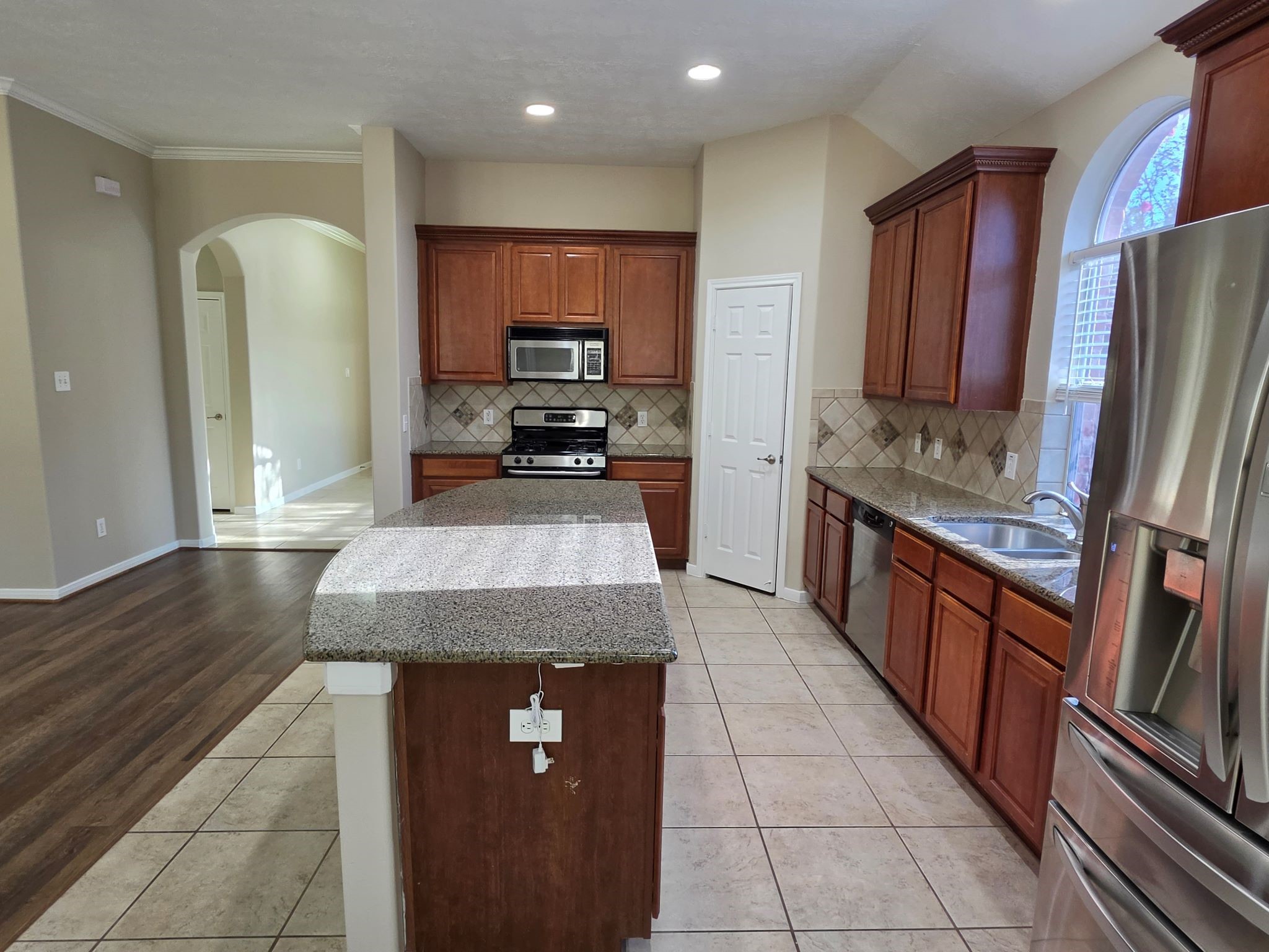 20743 Oakhurst Meadows Drive Property Photo 14