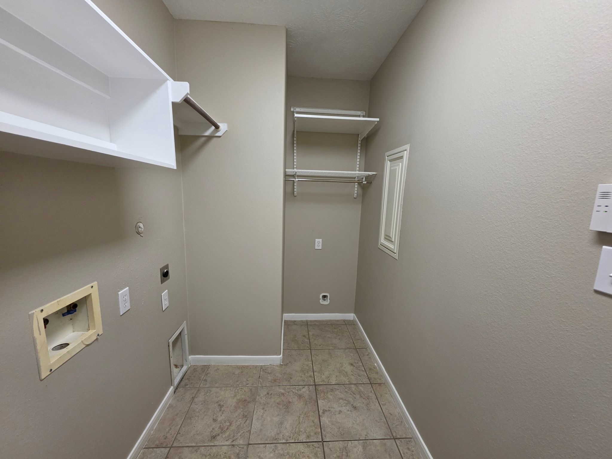 20743 Oakhurst Meadows Drive Property Photo 28