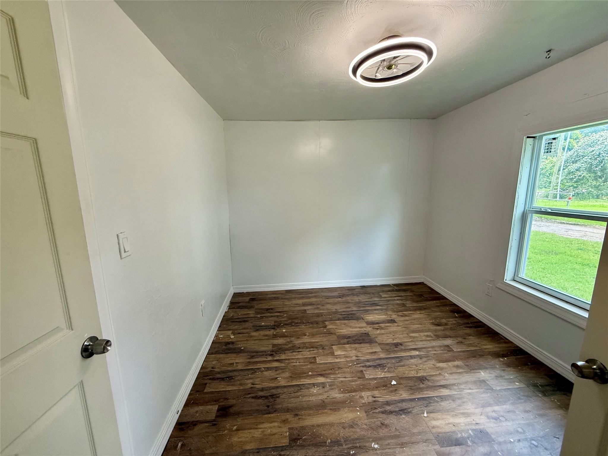13298 County Road 190 Property Photo 10