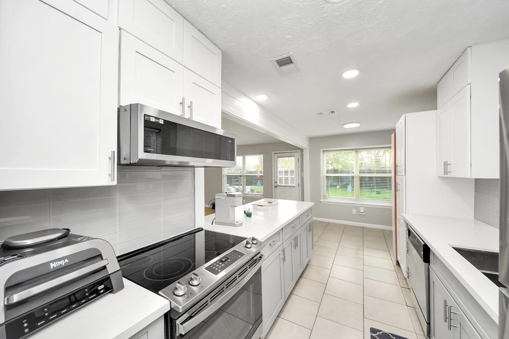 10203 Hollow Canyon Dr Drive Property Photo 16