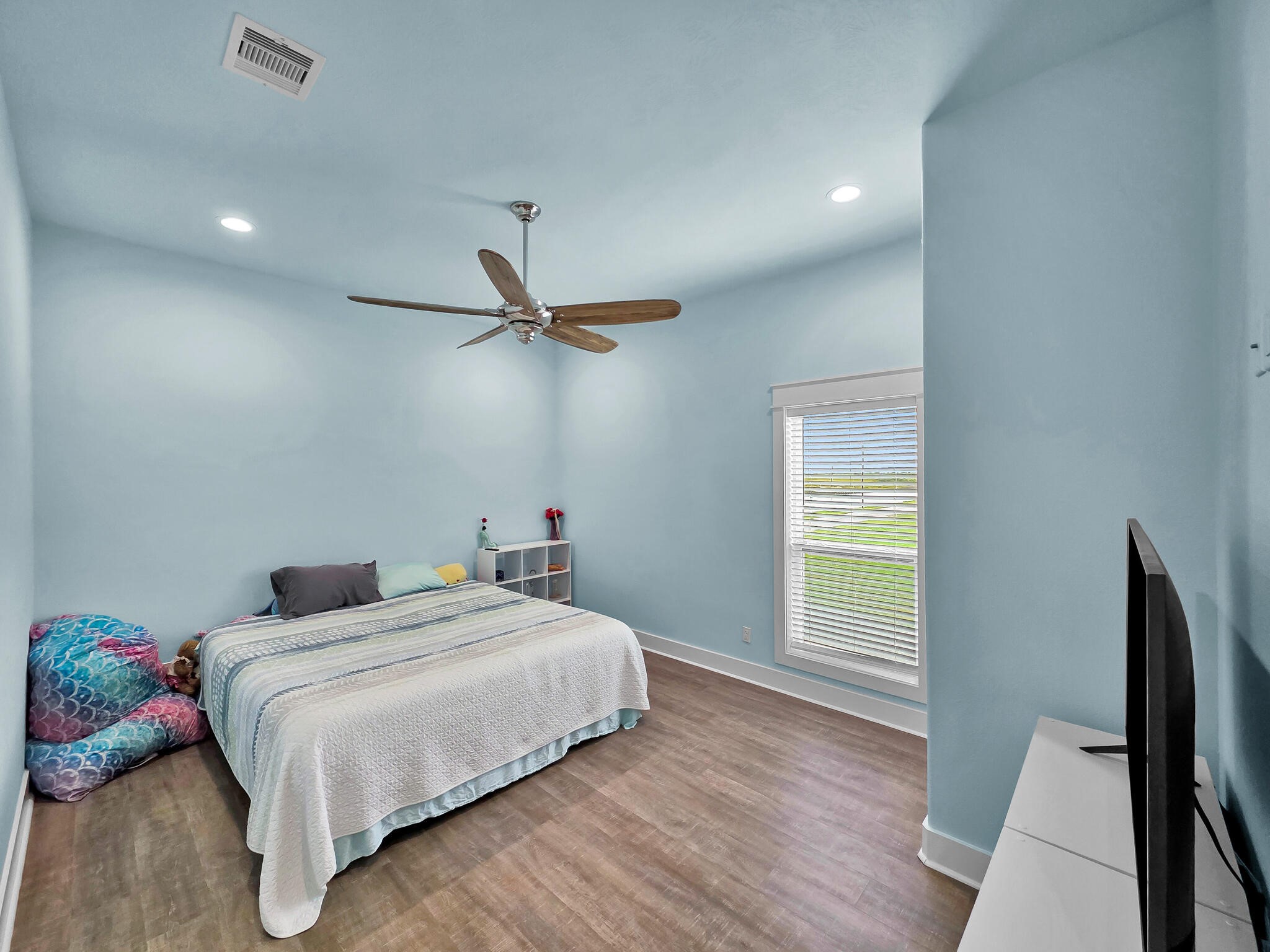 1295 Lagoon Drive Property Photo 34
