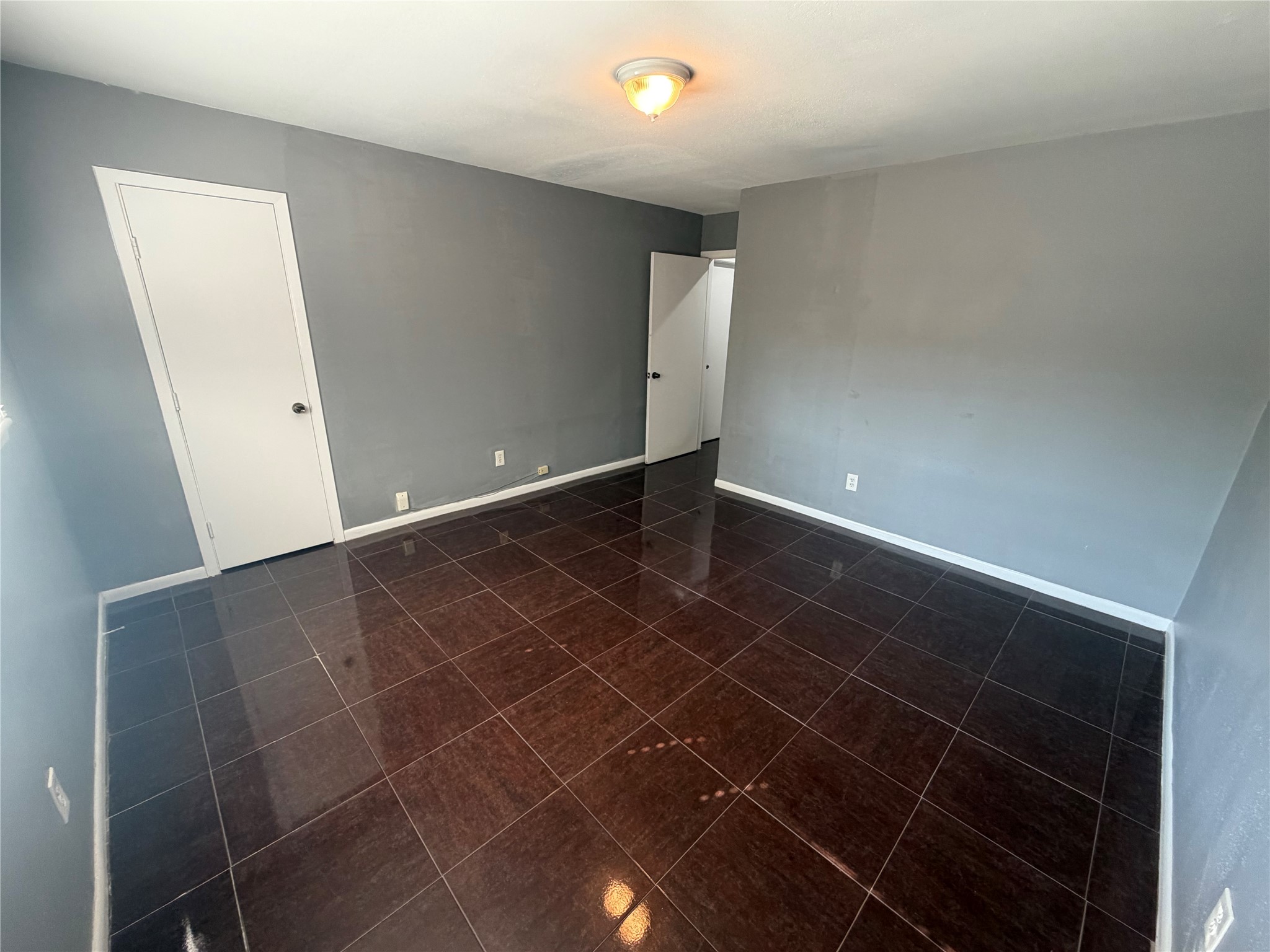 7202 Deep Forest Drive Property Photo 10
