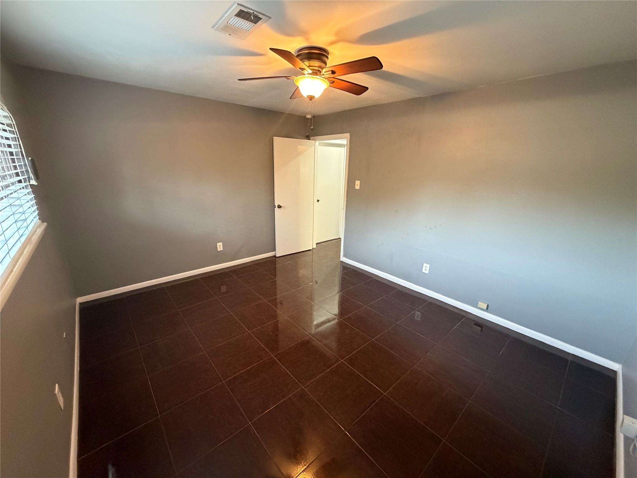 7202 Deep Forest Drive Property Photo 14