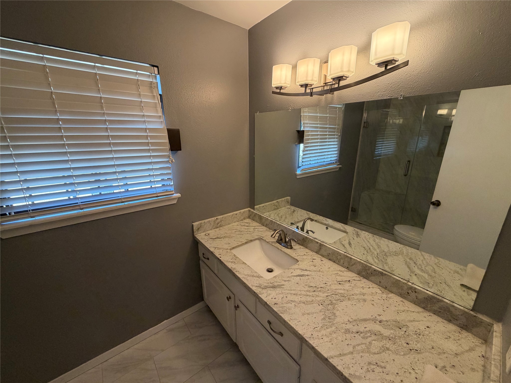 7202 Deep Forest Drive Property Photo 15