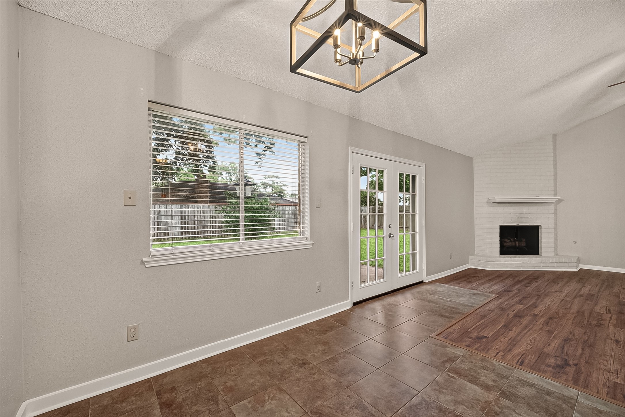 16451 Cavendish Drive Property Photo 12