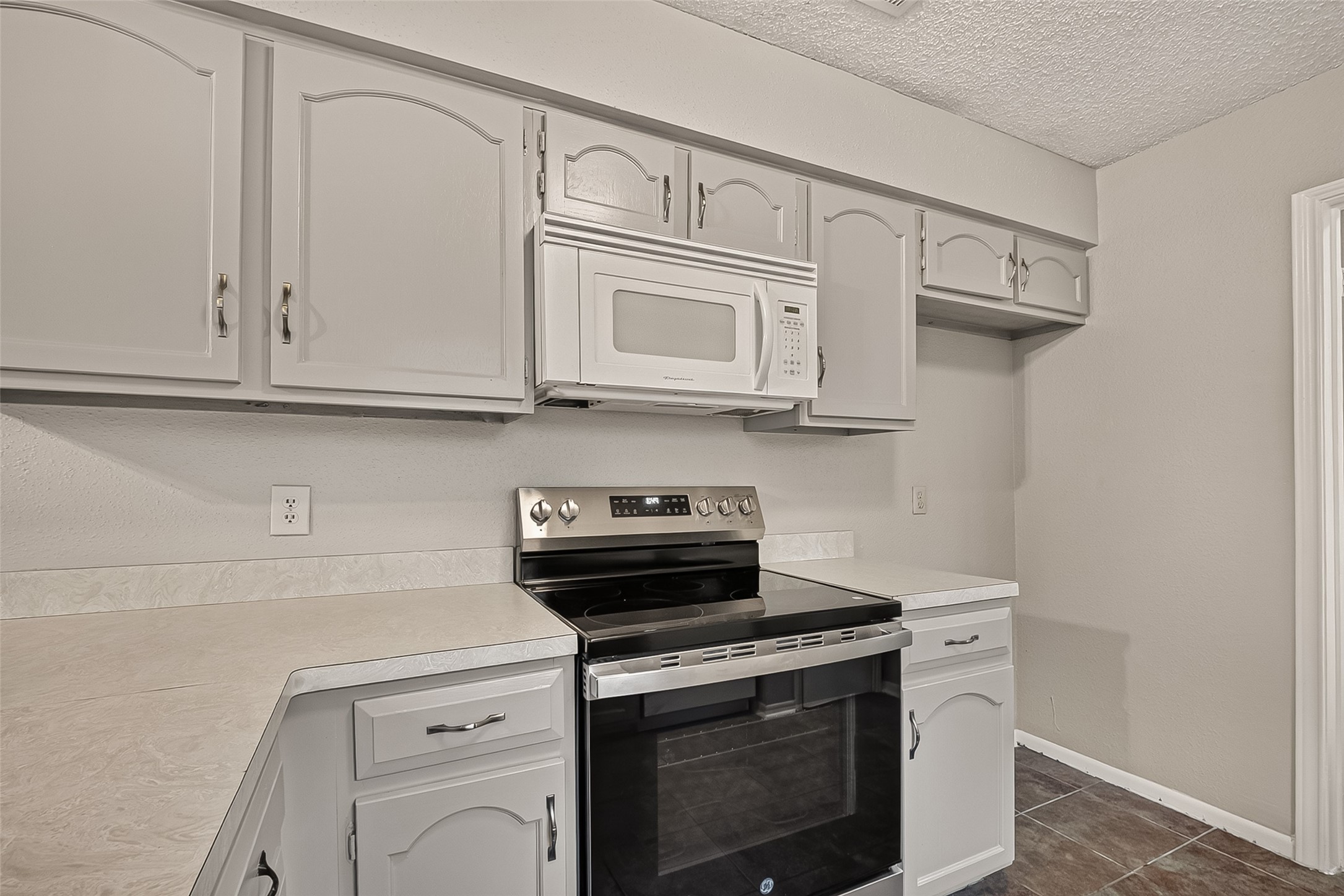 16451 Cavendish Drive Property Photo 15