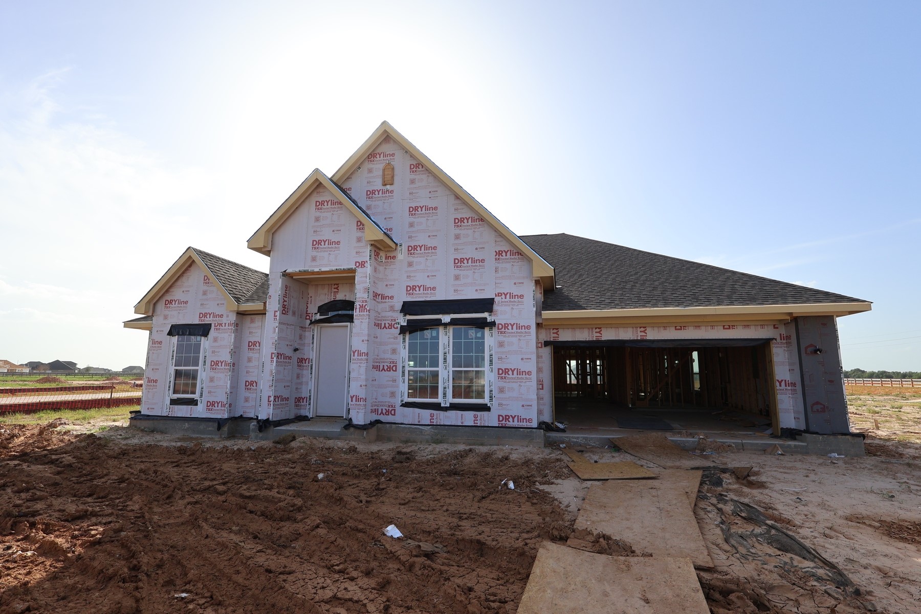 5001 Bluebell Way Property Photo 3