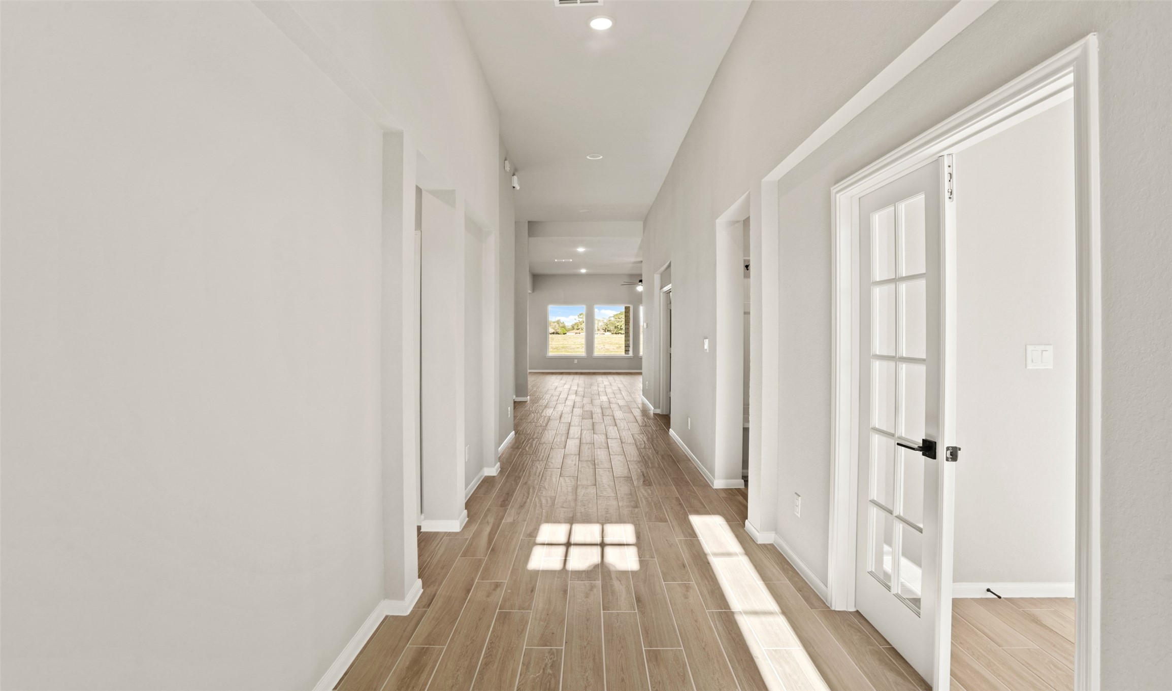 5001 Bluebell Way Property Photo 6