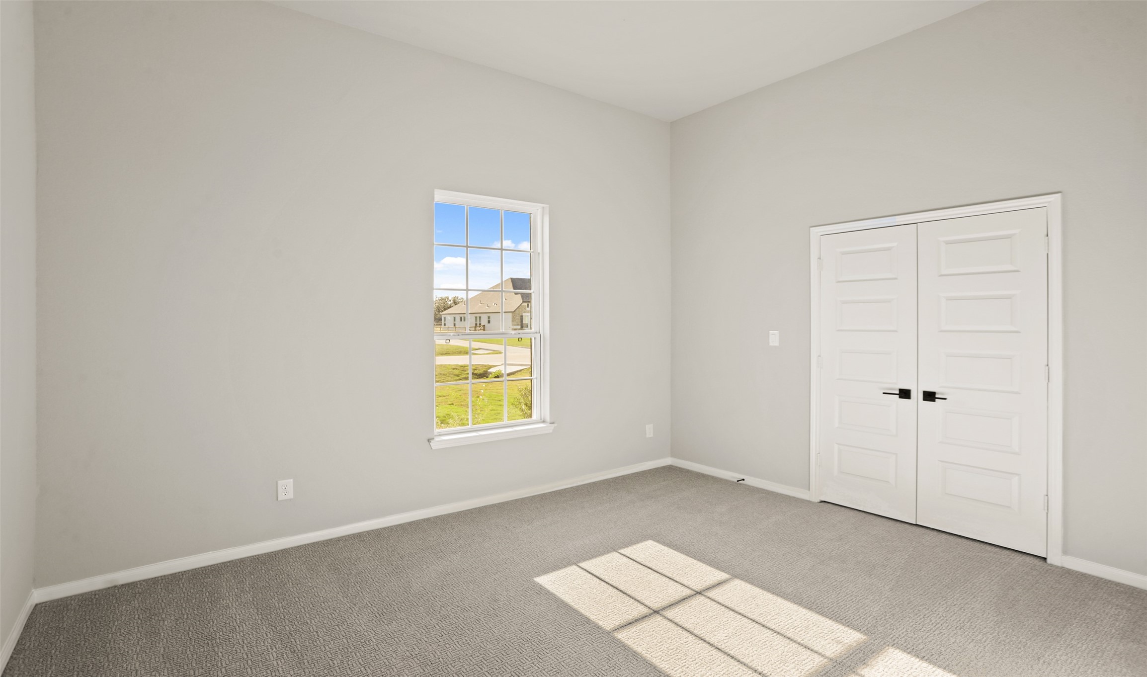 5001 Bluebell Way Property Photo 18