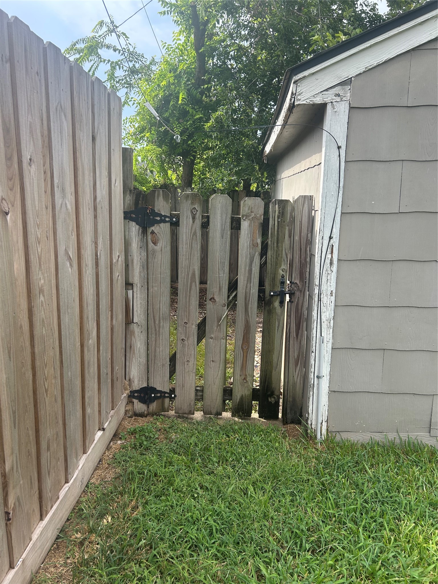 3230 Arbor Street Property Photo 12