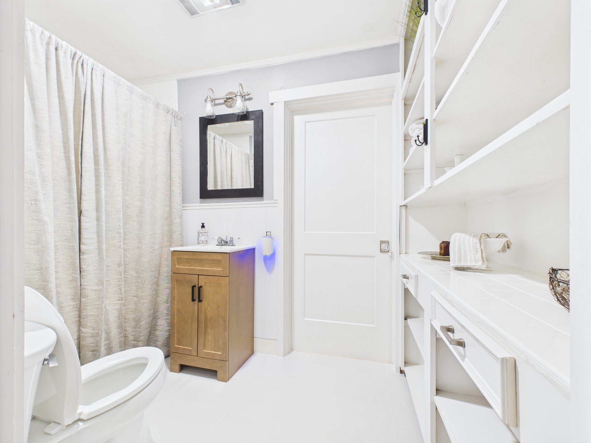 100 E Hill Ranch Lane Property Photo 12