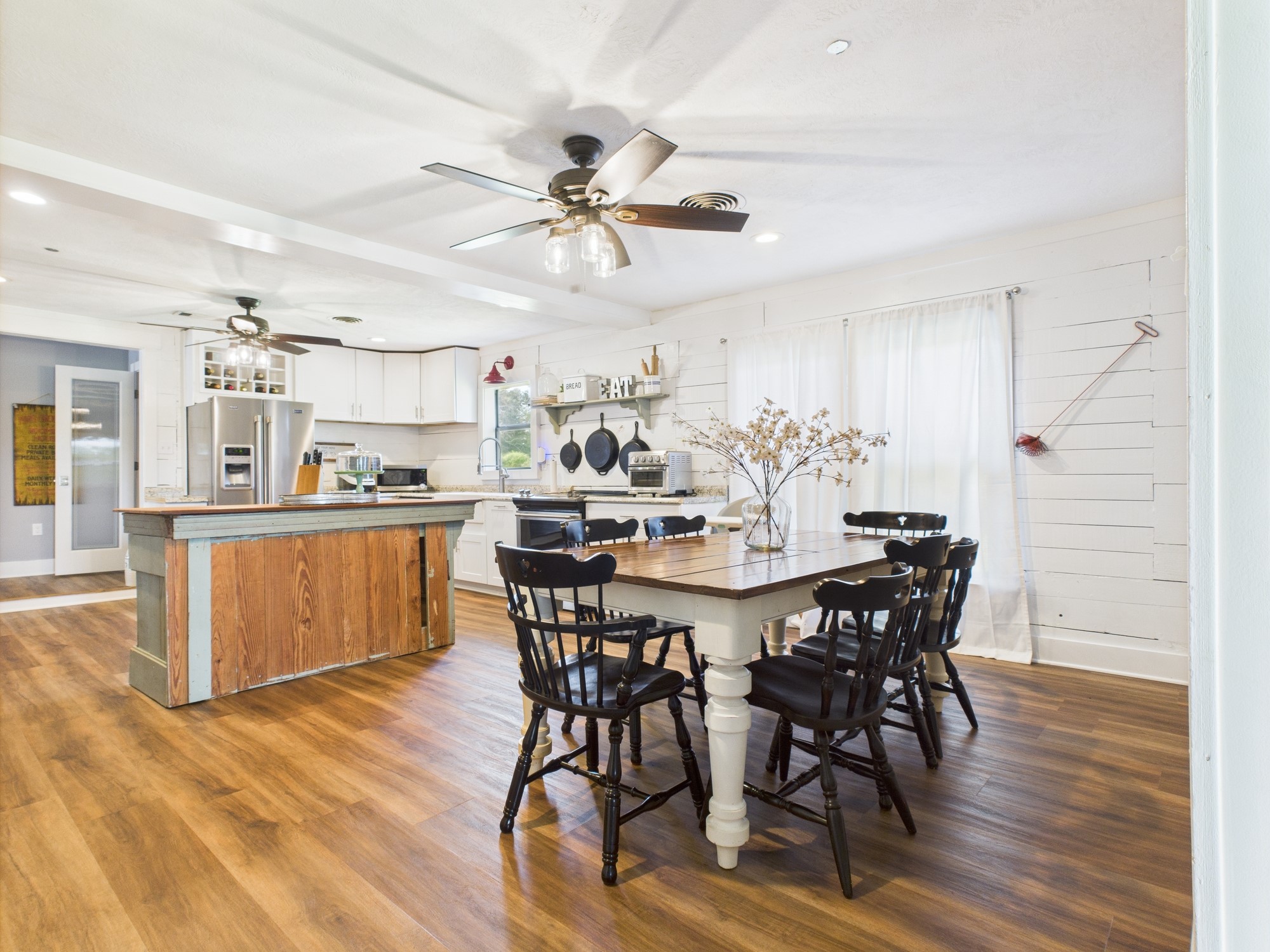 100 E Hill Ranch Lane Property Photo 16