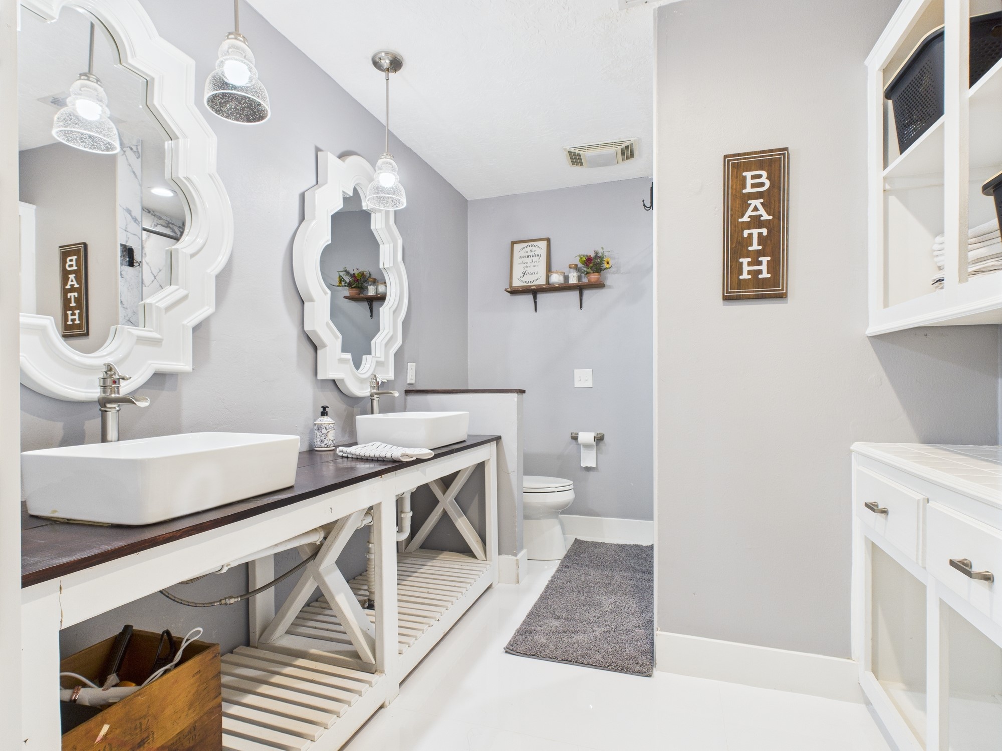 100 E Hill Ranch Lane Property Photo 19