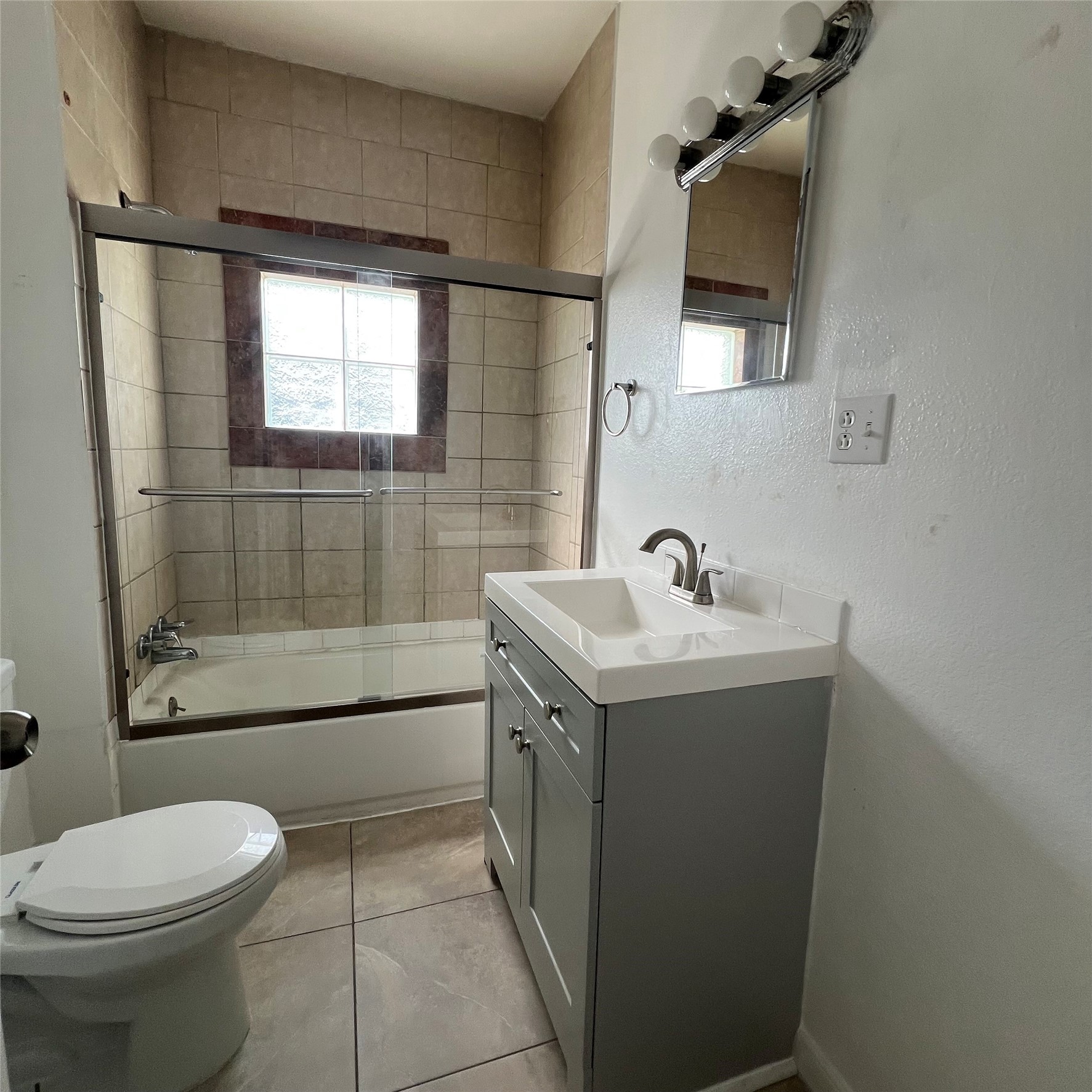 1824 Biovu Drive Property Photo 13
