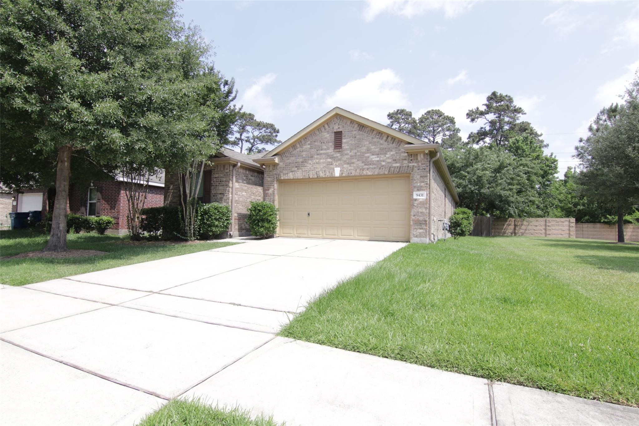 9431 Black Tooth Way Property Photo 1