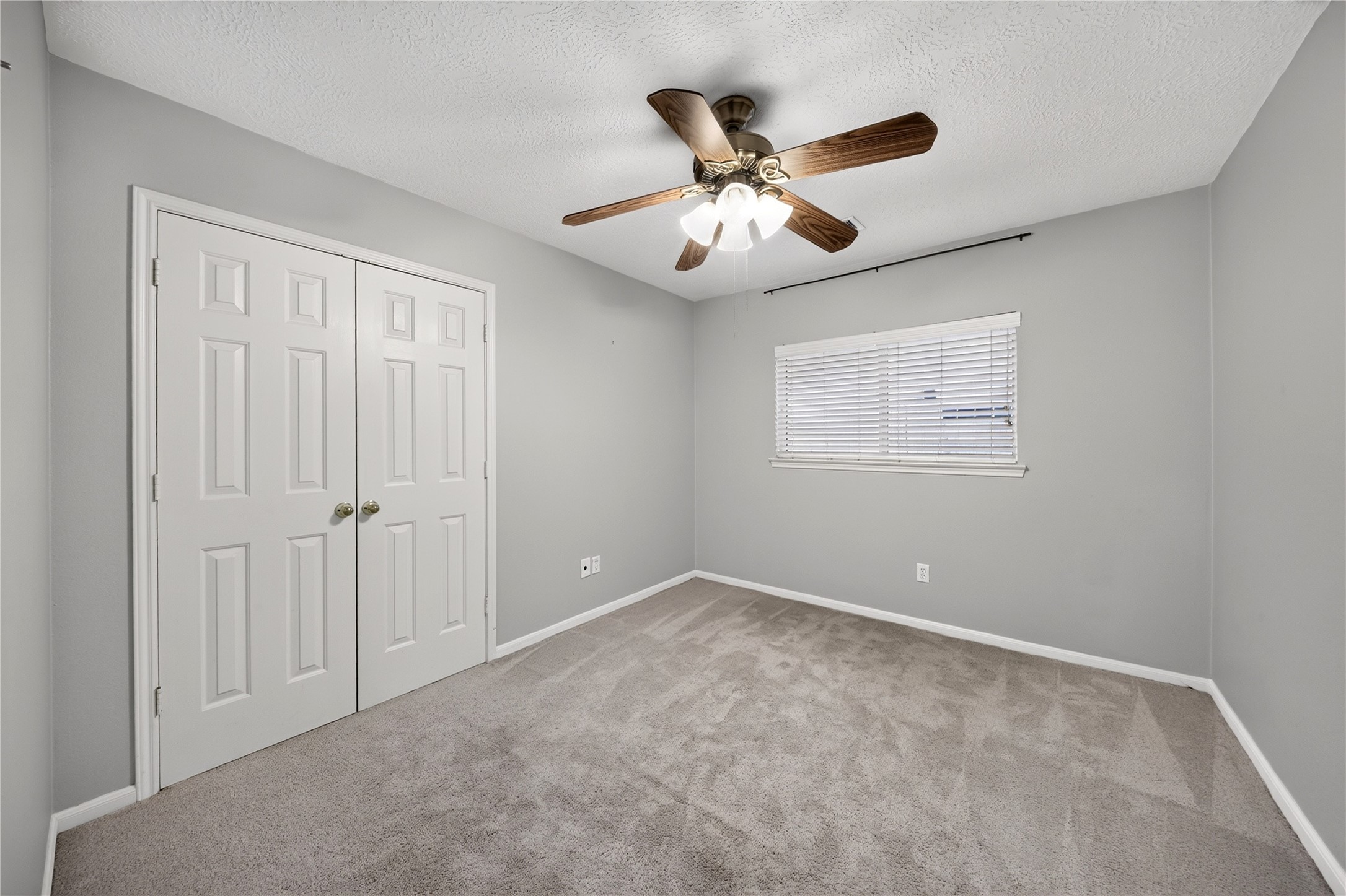 20515 Spring Bluff Lane Property Photo 13