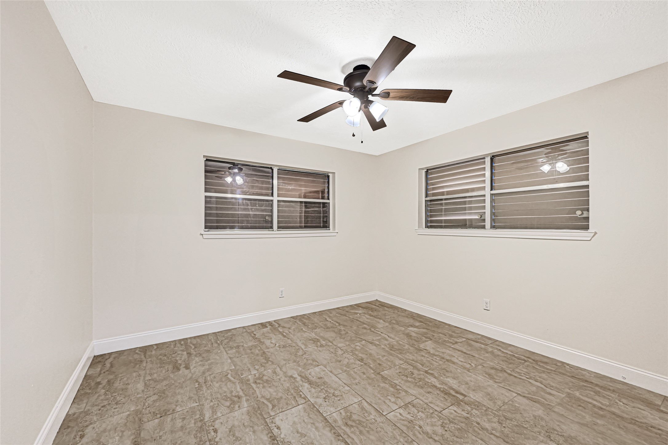 1609 Heights Drive Property Photo 21